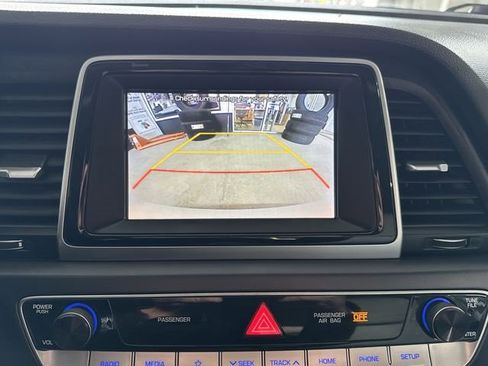 Used 2019 Hyundai Sonata SE image 14