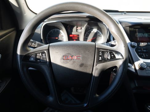 Used 2016 GMC Terrain SLE image 29