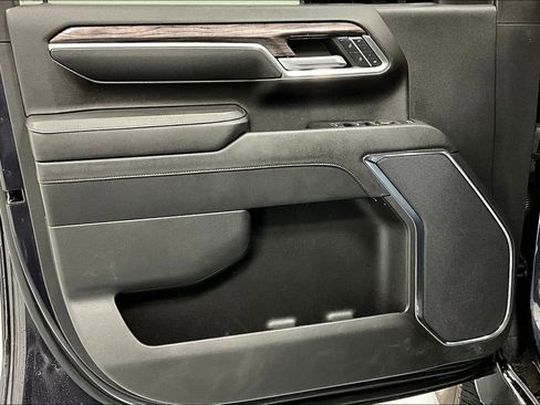 Certified 2024 Chevrolet Silverado 2500 LTZ image 20