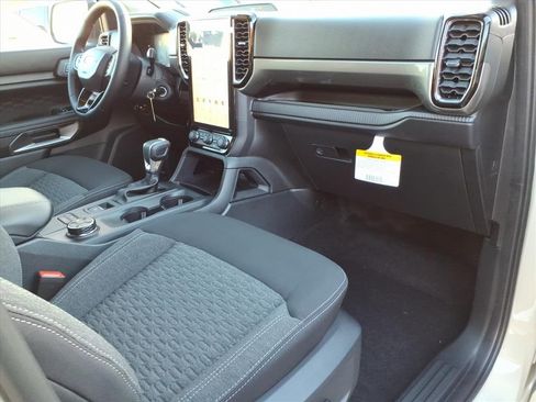 New 2025 Ford Ranger XLT w/ Equipment Group 301A High image 9