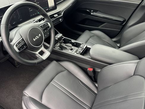 Certified 2025 Kia K5 EX image 10