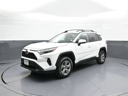 Certified 2023 Toyota RAV4 XLE w/ XLE Grade Weather Package AWD/4WD image 1