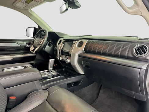 Used 2020 Toyota Tundra Platinum AWD/4WD image 29