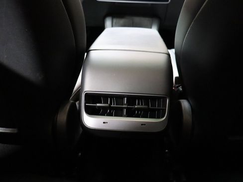 Used 2023 Tesla Model 3 Standard Range image 43