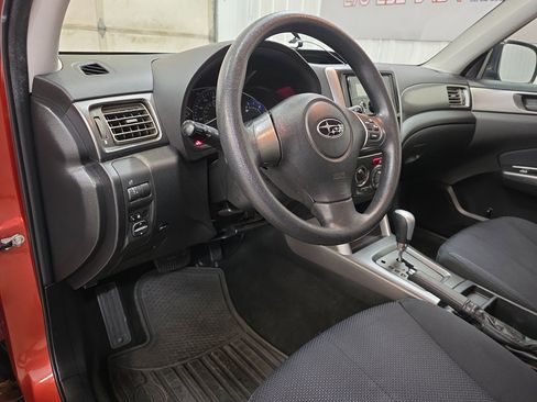 Used 2011 Subaru Forester 2.5X w/ Alloy Wheel Value Pkg image 26