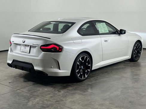 Used 2025 BMW M240i xDrive Coupe w/ Premium Package image 7