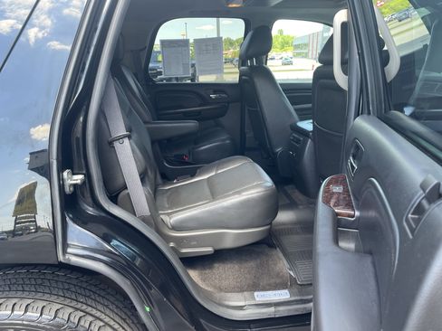 Used 2014 GMC Yukon Denali AWD/4WD image 31