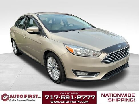 Used 2018 Ford Focus Titanium FWD image 1