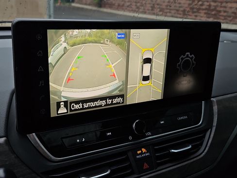 Certified 2023 Nissan Altima 2.5 SL AWD/4WD image 19