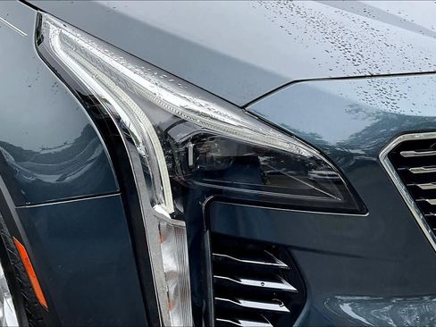 Used 2021 Cadillac XT4 Luxury image 53