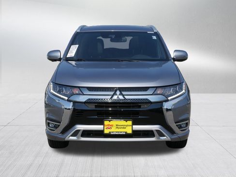 Used 2019 Mitsubishi Outlander GT AWD/4WD image 2