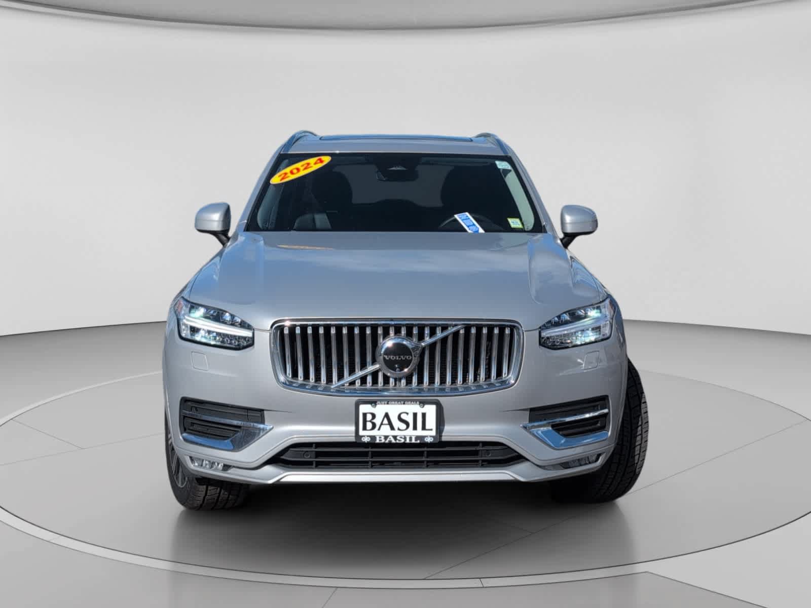Used 2024 Volvo XC90 B6 Plus w/ Protection Package Premier AWD/4WD image 2