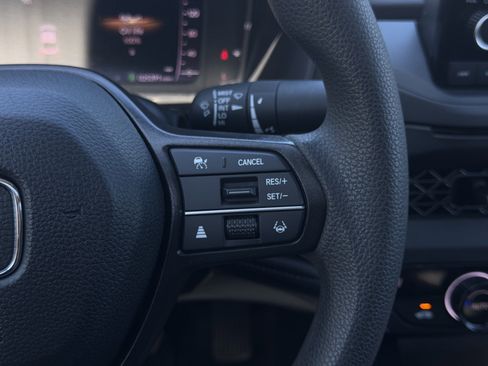 Certified 2024 Honda Accord EX image 23