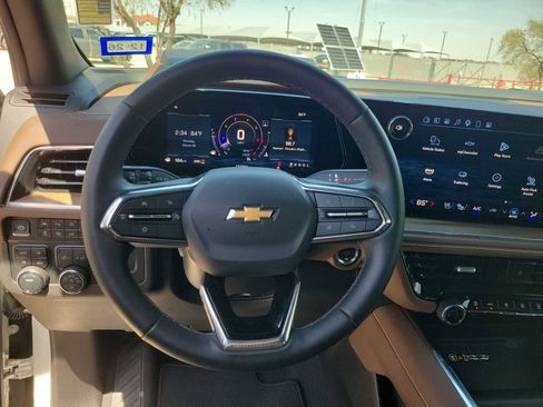 Used 2025 Chevrolet Tahoe High Country image 20