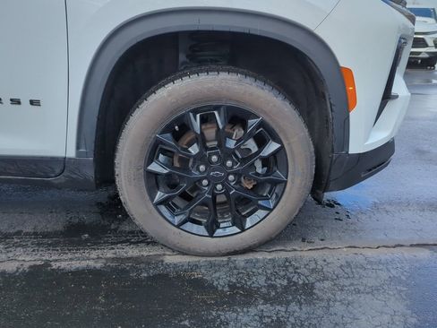 Certified 2024 Chevrolet Traverse LS w/ Midnight/Sport Edition image 10