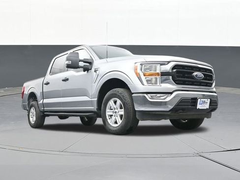 Used 2022 Ford F150 XLT w/ Trailer Tow Package image 42