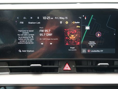 Used 2024 Kia Sportage EX FWD image 19