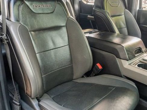 Used 2019 Ford F150 Raptor AWD/4WD image 44