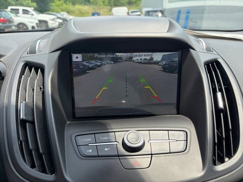 Used 2019 Ford Escape SE AWD/4WD image 23