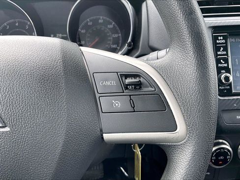 Used 2024 Mitsubishi Outlander Sport ES AWD/4WD image 19