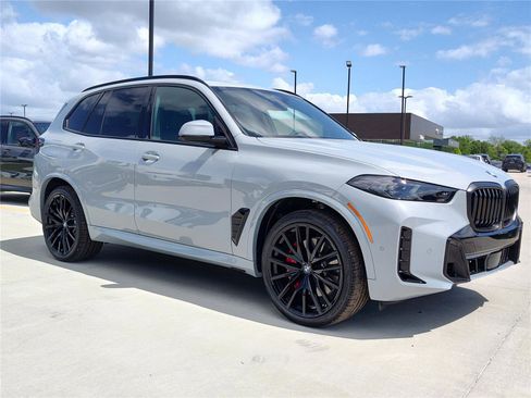 New 2026 BMW X5 sDrive40i w/ M Sport Package RWD image 5