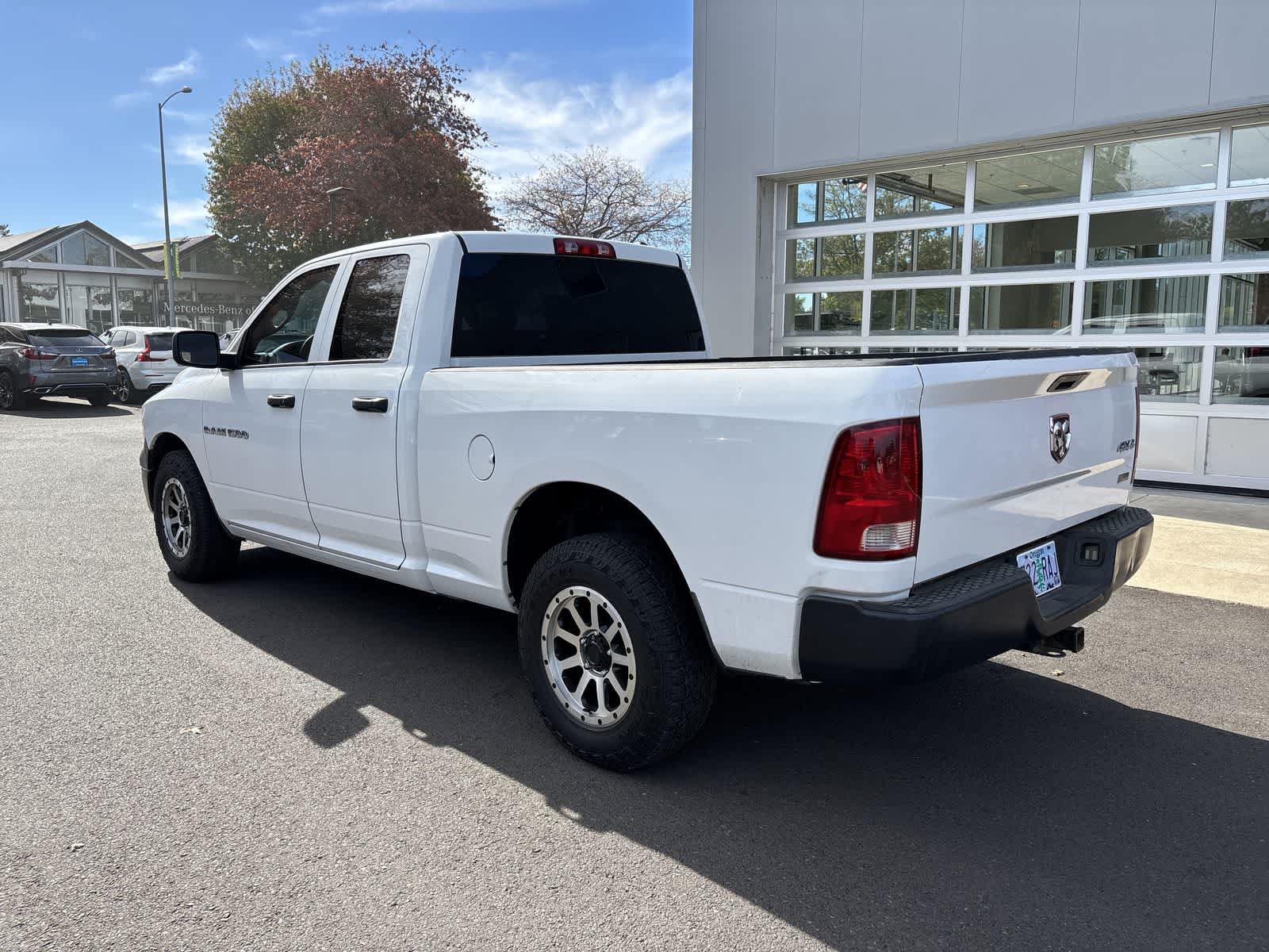 Used 2012 RAM 1500 ST w/ Remote Start & Security Group AWD/4WD image 11