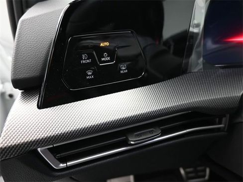 New 2026 Volkswagen GTI SE image 21