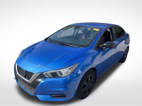 Used 2020 Nissan Versa S FWD image 11