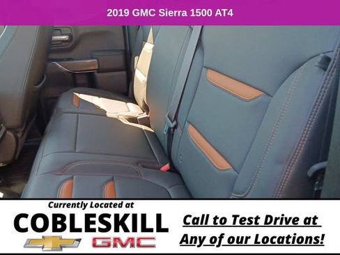 Used 2019 GMC Sierra 1500 AT4 w/ AT4 Premium Package AWD/4WD image 13
