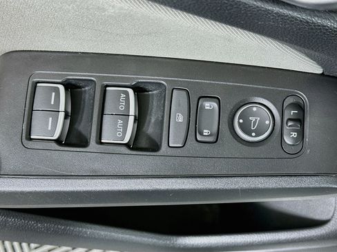 Used 2022 Honda Civic LX image 15