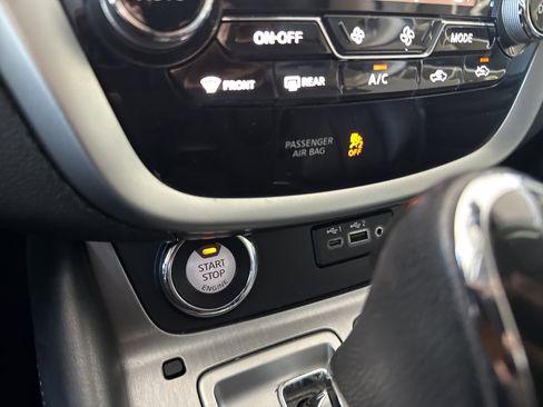 Used 2023 Nissan Murano SV image 25