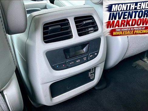 Used 2021 Honda Pilot Special Edition image 12