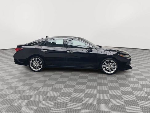 Used 2021 Toyota Avalon Limited w/ Advanced Safety Package FWD image 39
