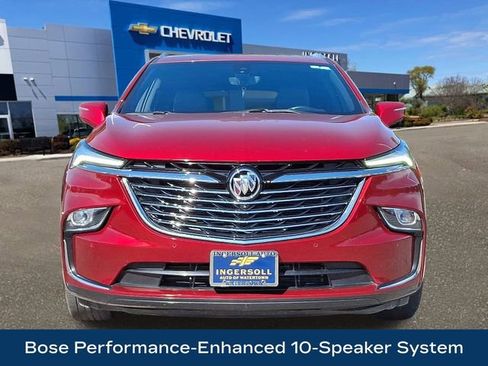 Used 2024 Buick Enclave Premium image 3