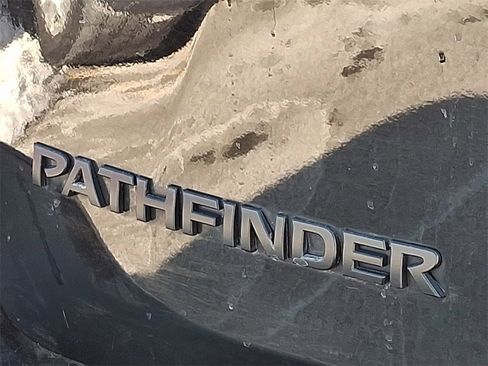 Used 2020 Nissan Pathfinder SL image 30