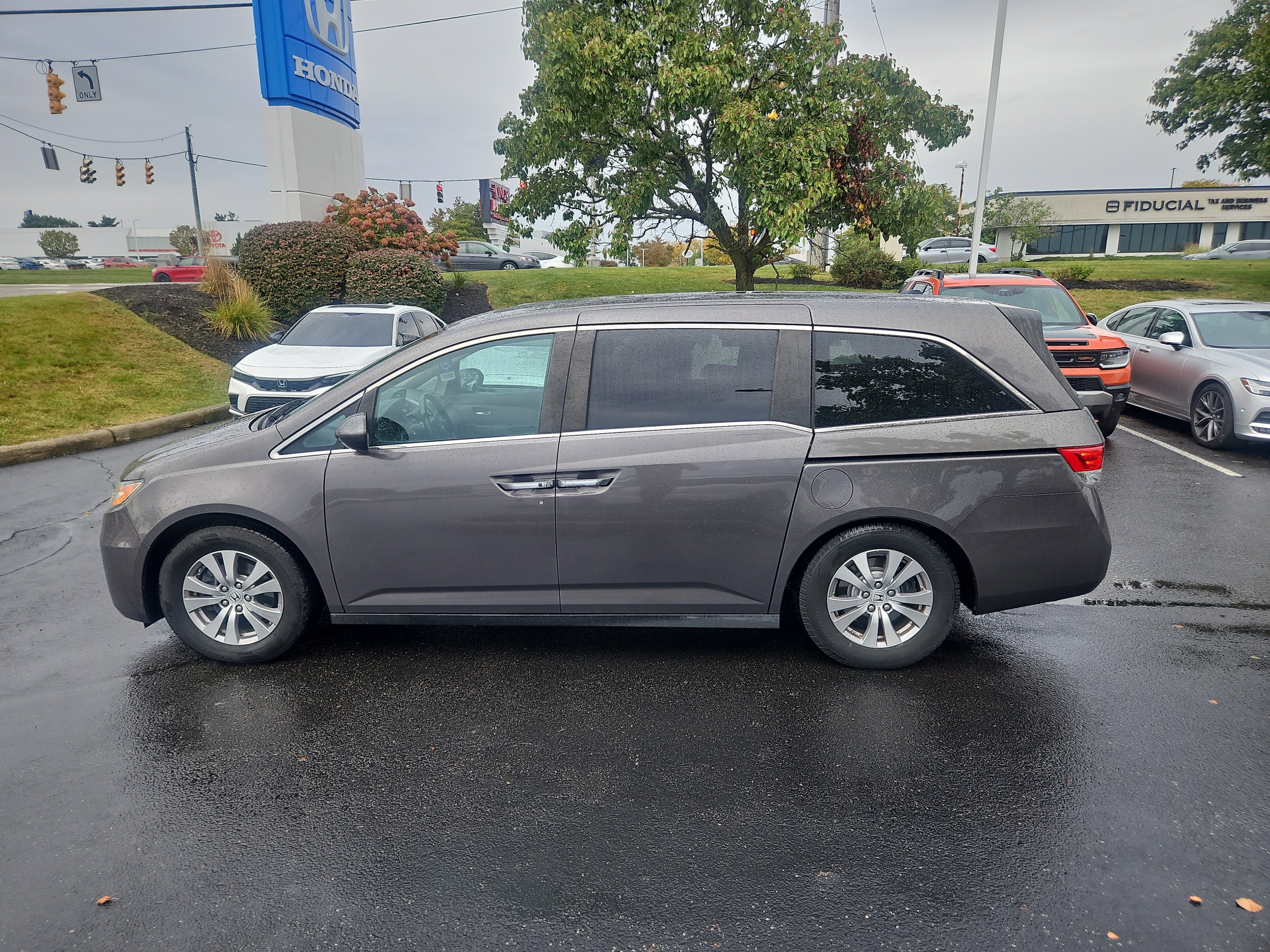 Used 2016 Honda Odyssey EX-L image 12