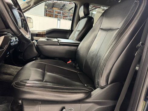 Used 2018 Ford F150 Lariat image 20