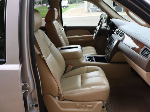 Used 2008 GMC Yukon SLT AWD/4WD image 23
