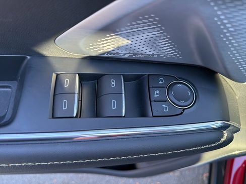 Used 2024 GMC Acadia Denali w/ Super Cruise Package image 20