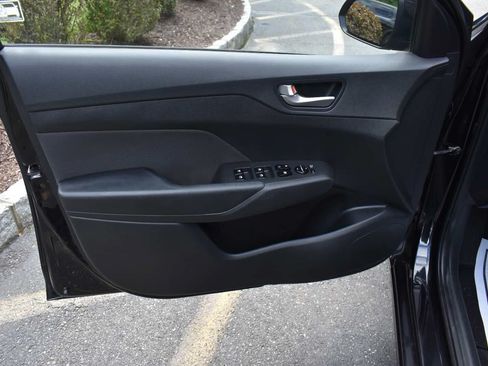 Used 2020 Hyundai Accent SE FWD image 56