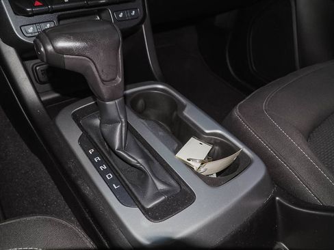 Used 2019 Chevrolet Colorado LT w/ LT Convenience Package AWD/4WD image 15