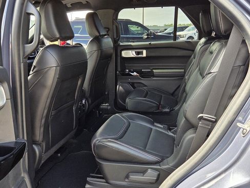 Used 2021 Ford Explorer ST w/ Equipment Group 401A AWD/4WD image 6