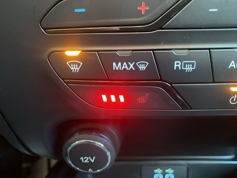 Certified 2021 Ford Ranger XLT w/ Equipment Group 302A High image 21