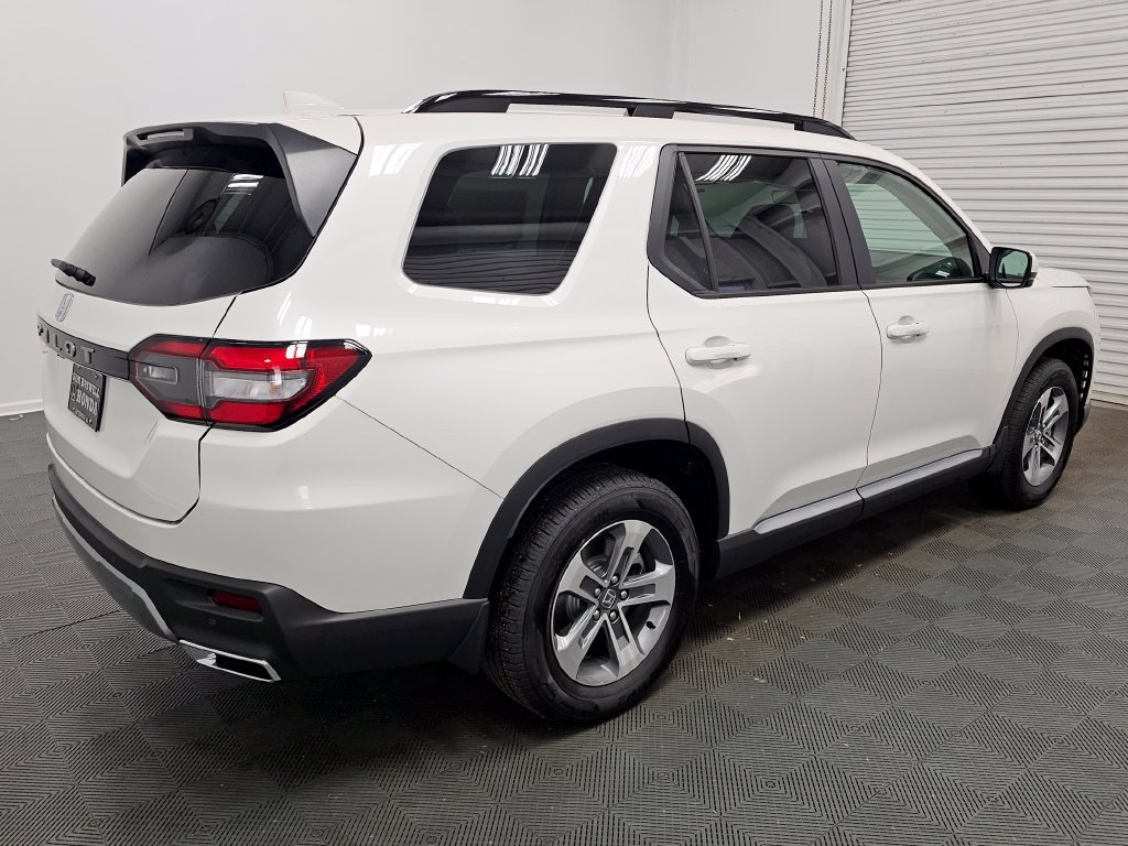 New 2026 Honda Pilot EX-L image 8