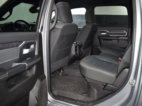 Used 2022 RAM 2500 Big Horn w/ Level 1 Equipment Group image 31