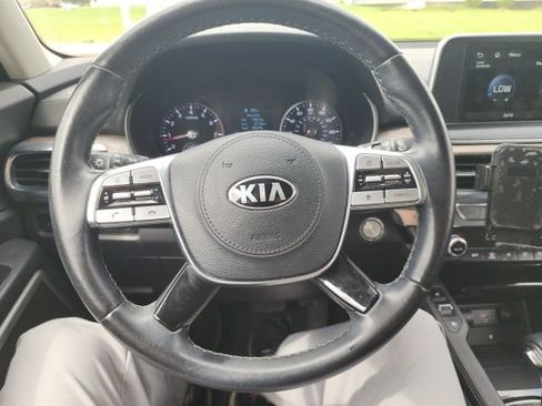 Used 2021 Kia Telluride EX image 13