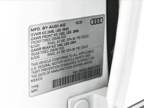 New 2025 Audi Q5 Premium Plus image 26