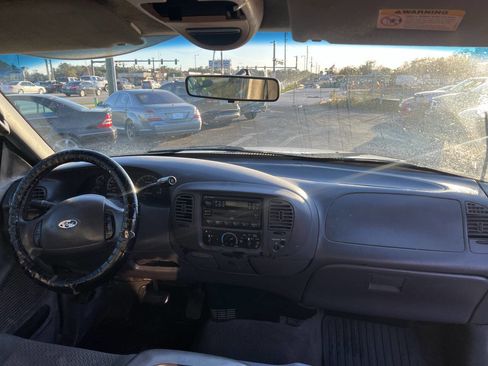 Used 2003 Ford F150 XL image 10