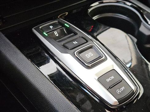 Used 2022 Honda Pilot Touring image 13