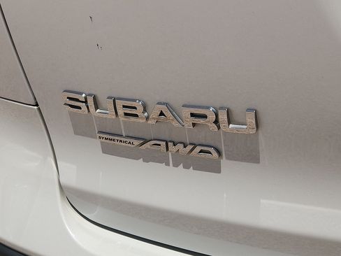 Used 2021 Subaru Ascent Limited AWD/4WD image 8